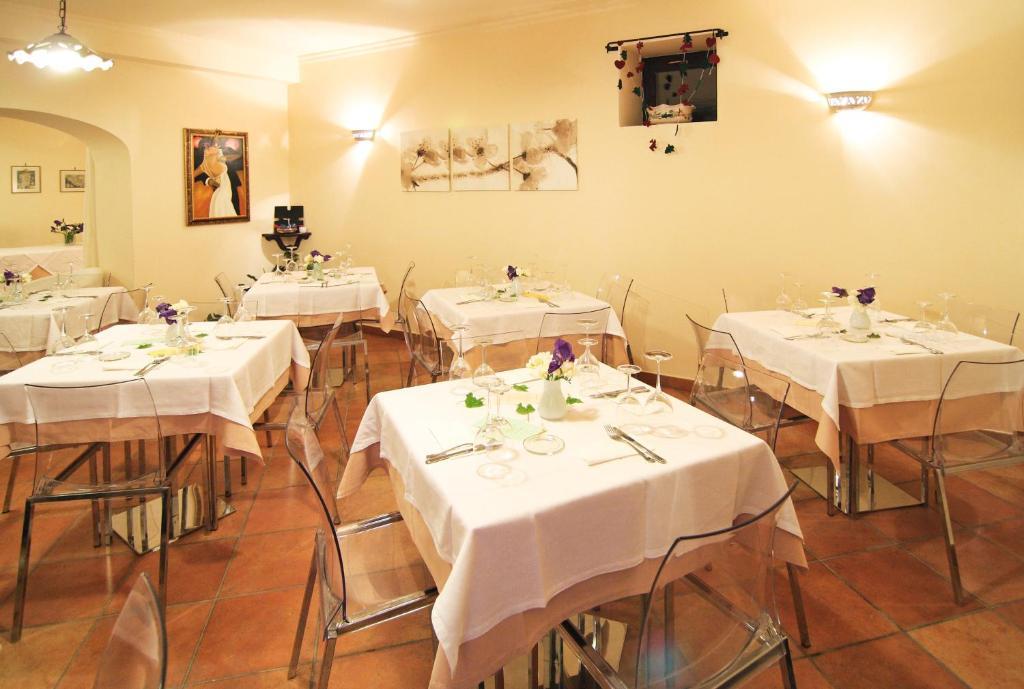L' Antico Cortile Otel Caserta Dış mekan fotoğraf
