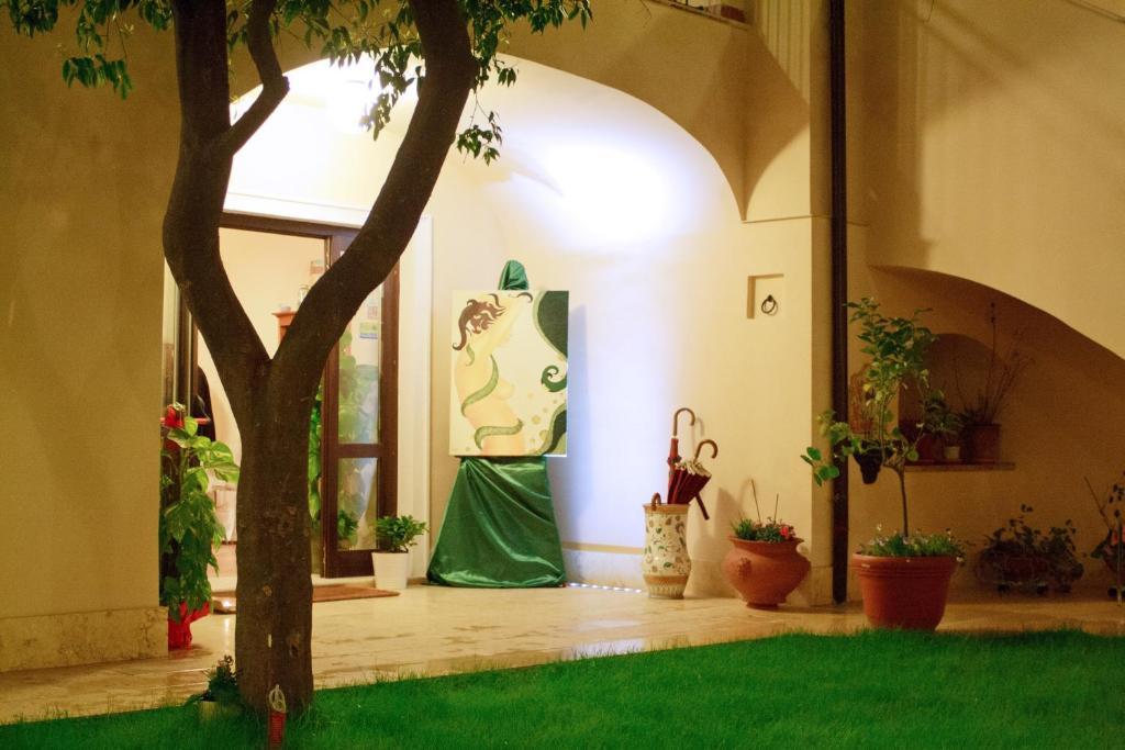 L' Antico Cortile Otel Caserta Dış mekan fotoğraf