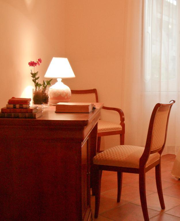 L' Antico Cortile Otel Caserta Dış mekan fotoğraf